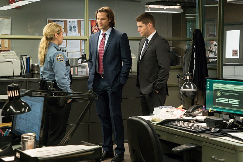 A tour around the police station - Supernatural Season 11 Episode 7