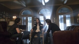 Come On, Mom! - The Vampire Diaries Season 7 Episode 7