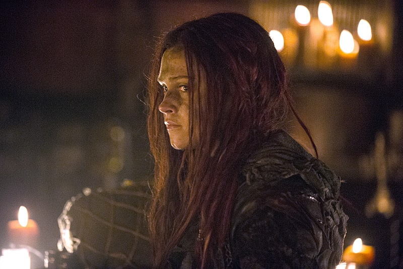 Distressed Clarke - The 100 Season 3 Episode 1