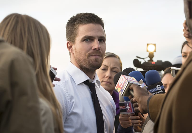 Fielding Questions - Arrow Season 4 Episode 9