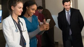 Delivering Heartbreaking News - Chicago Med