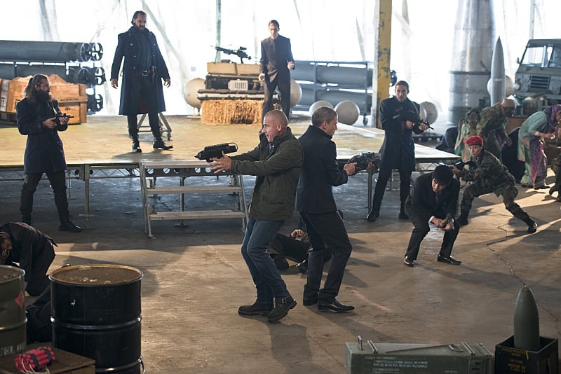 Getting Down - DC's Legends of Tomorrow Season 1 Episode 2