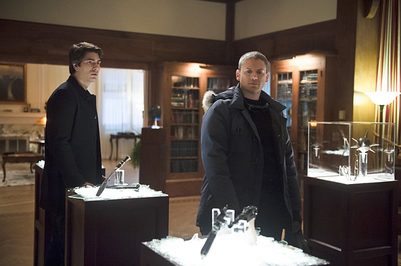 Thieves! - DC's Legends of Tomorrow Season 1 Episode 2