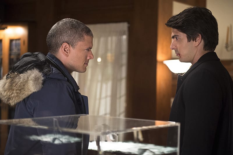 Who Wins? - DC's Legends of Tomorrow Season 1 Episode 2