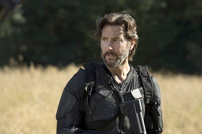 Kane Looking Serious - The 100 Season 3 Episode 2