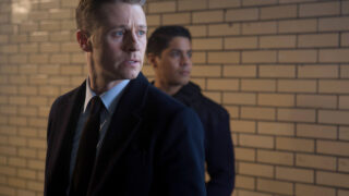 Interruptions - Gotham Season 2 Episode 13