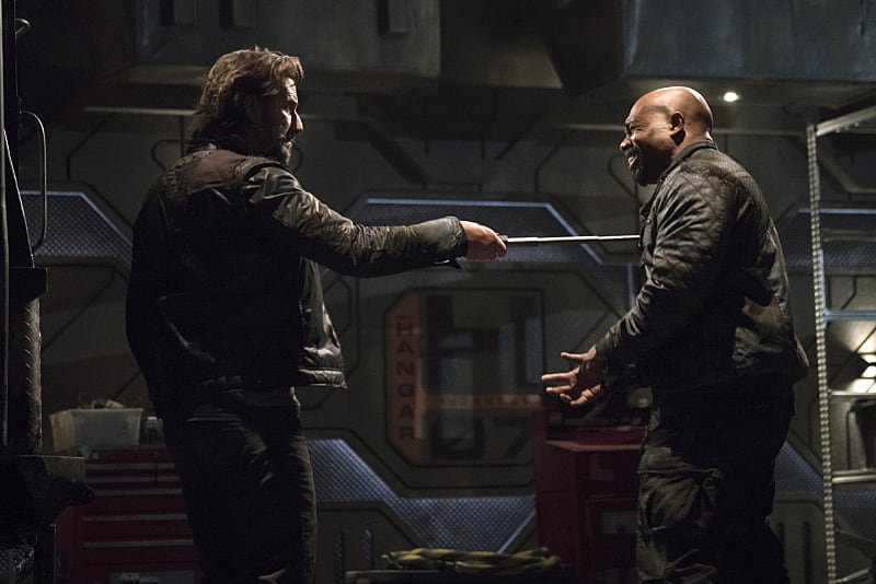 Kane vs. Pike - The 100 Season 3 Episode 8
