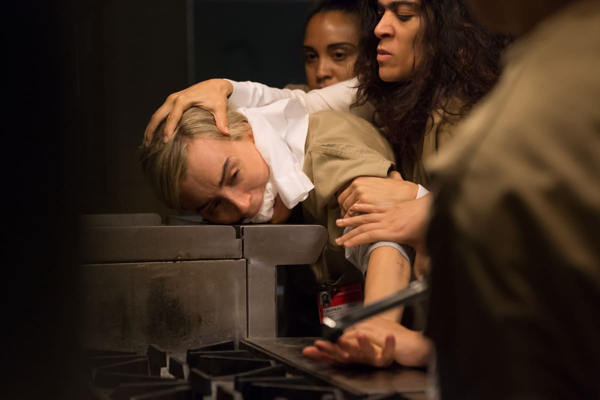 Orange is the New Black Season 4 Photos: War is Brewing!