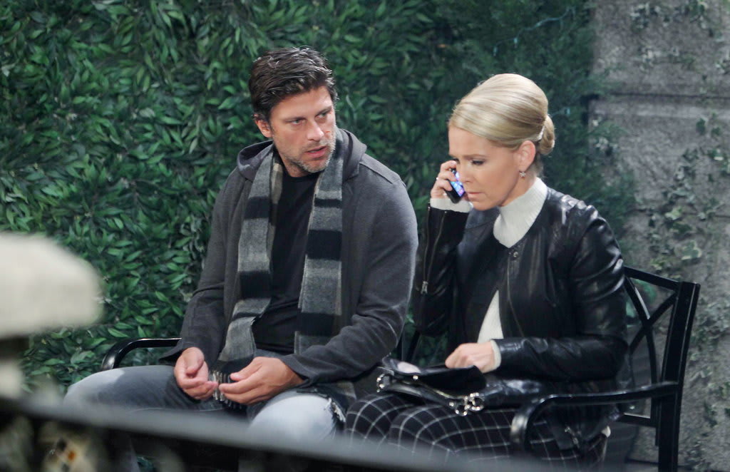 Eric Focuses on Jennifer - Days of Our Lives