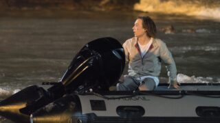 Rescuing the Beachers - Fear the Walking Dead Season 2 Episode 1