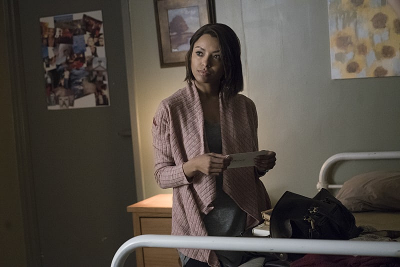 Where's The Pills? - The Vampire Diaries Season 7 Episode 18