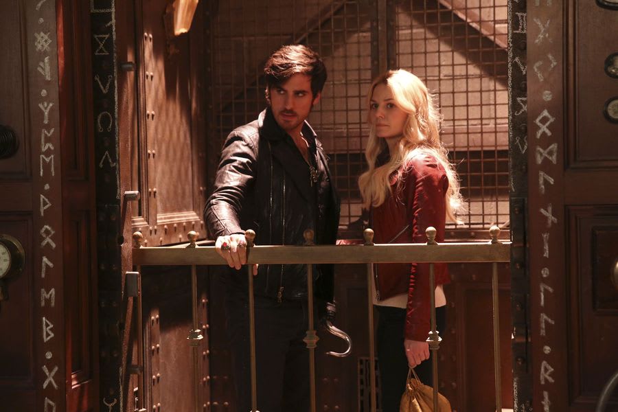 Getting Out of the Underworld - Once Upon a Time