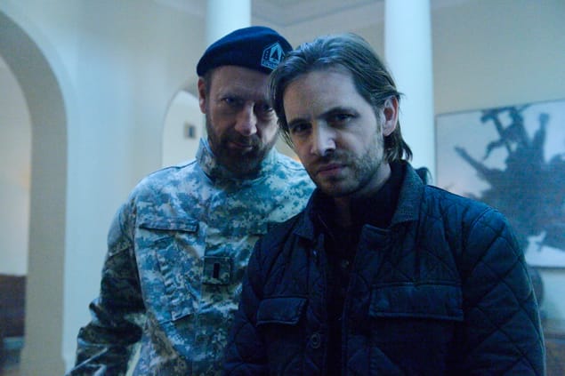 Foster's Back - 12 Monkeys