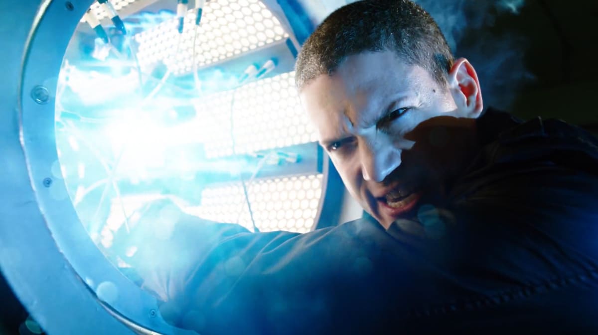 Losing Mick and Leonard on Legends of Tomorrow