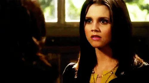 Sutton Slaps Emma - The Lying Game