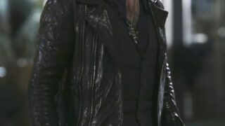 Hook's Still Got His Hook - Once Upon a Time Season 4 Episode 22
