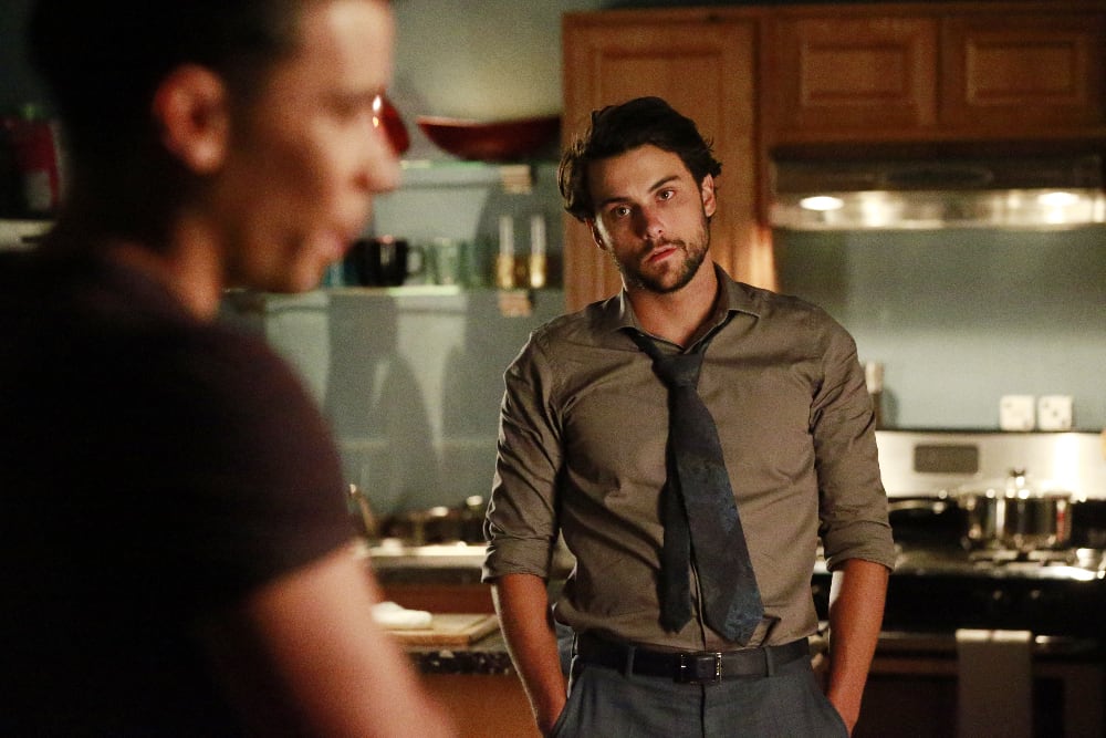 Did You Delete My Email? - How to Get Away with Murder Season 3 Episode 1