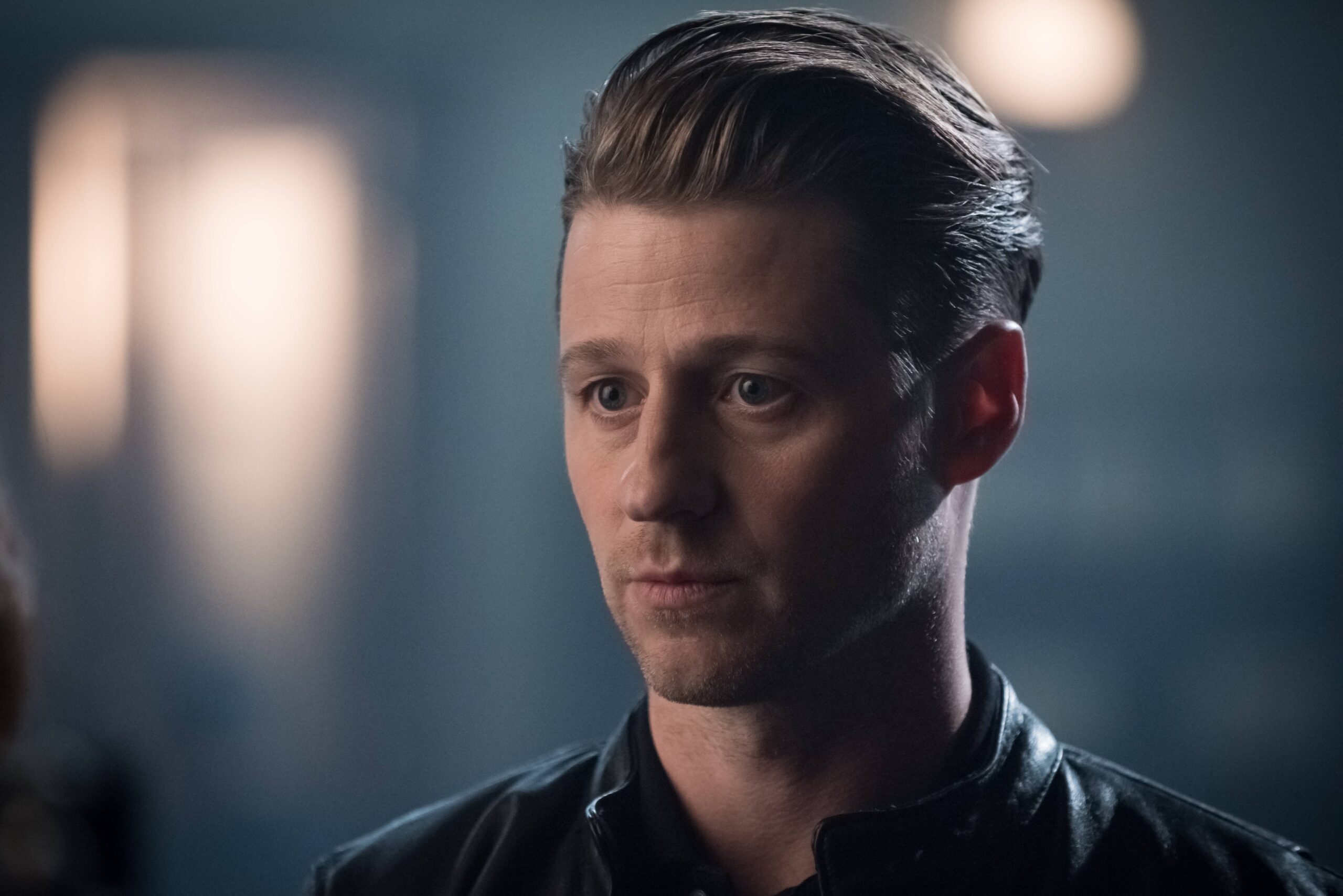 Hot Bounty Hunter - Gotham Season 3 Episode 1