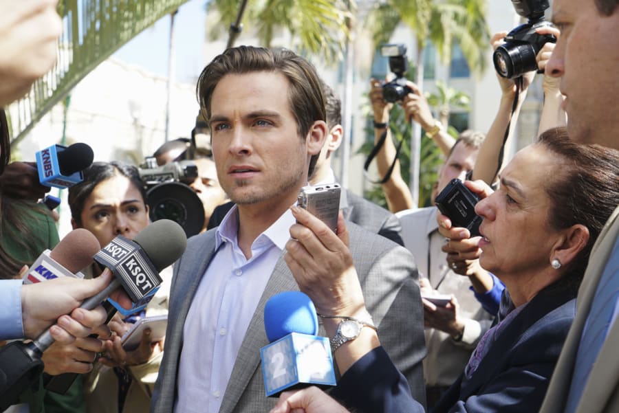 Kevin Zegers as Oscar Keaton - Notorious