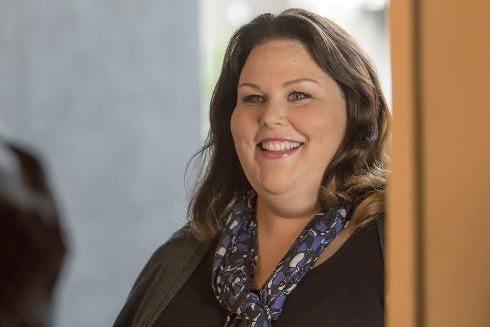 Grinning Kate - This Is Us Season 1 Episode 4