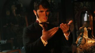 Hyde Looks Thoughtful - Once Upon a Time Season 6 Episode 4