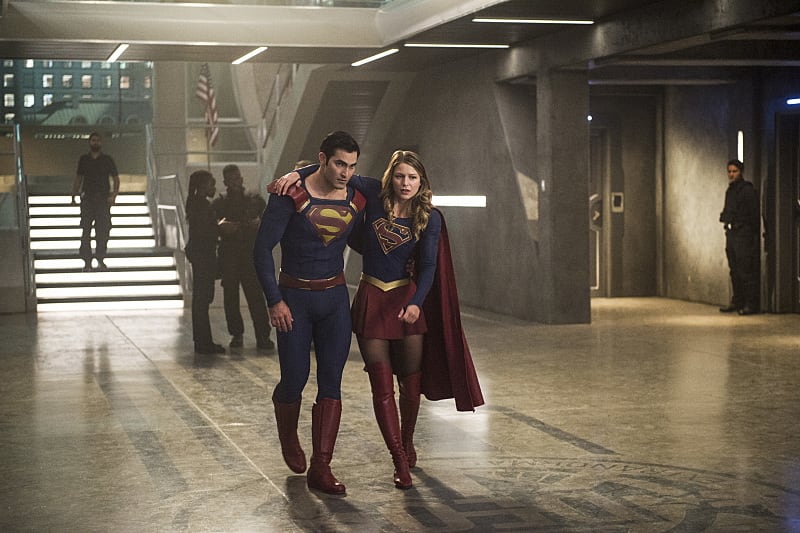 Is Kara Hurt? - Supergirl Season 2 Episode 2