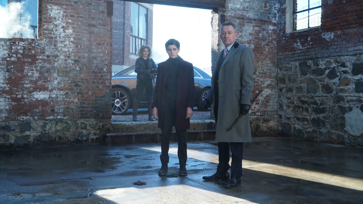Empty Rooms - Gotham Season 3 Episode 10