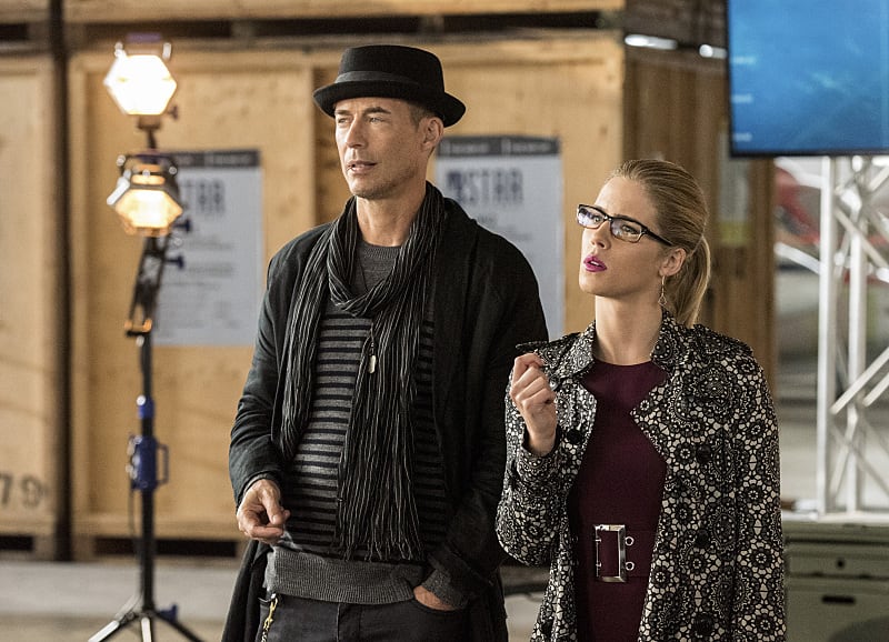 H.R. and Felicity Put Their Heads Together - The Flash Season 3 Episode 8