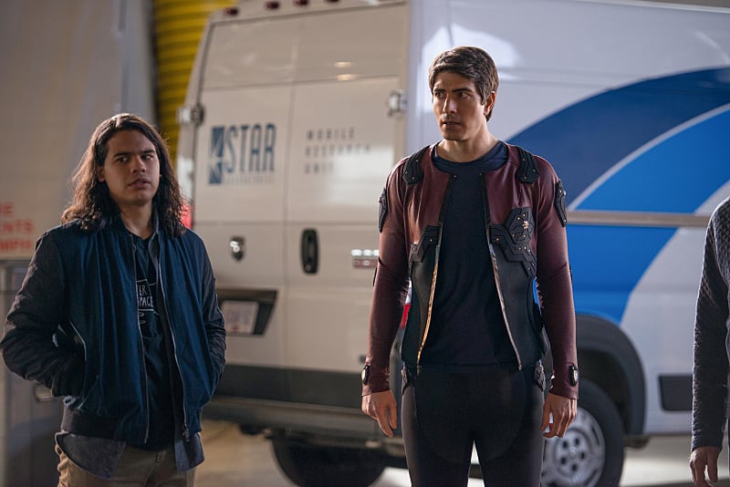 Nice Jacket Ray! - DC's Legends of Tomorrow Season 2 Episode 7