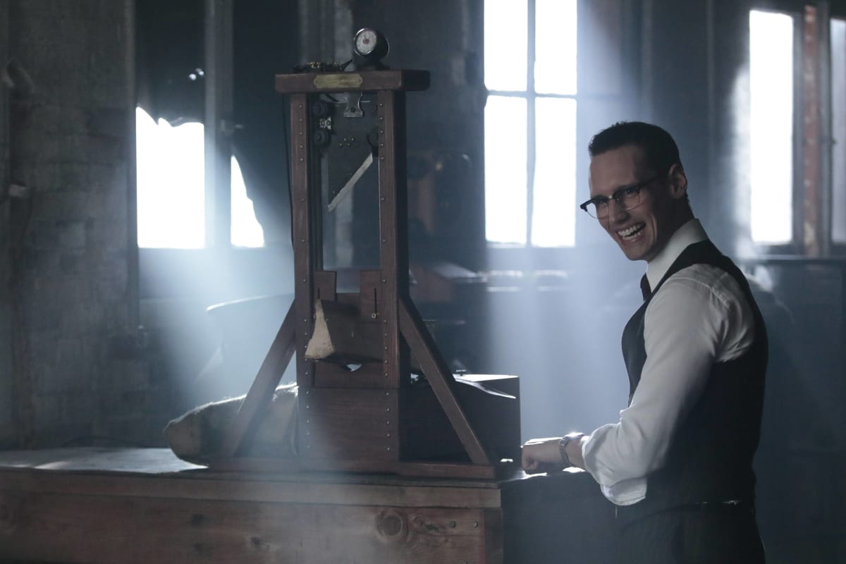 Nygma Gone Mad - Gotham Season 3 Episode 10