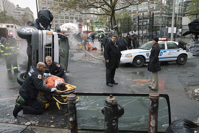 A Prison Van Crash - Blue Bloods Season 7 Episode 10