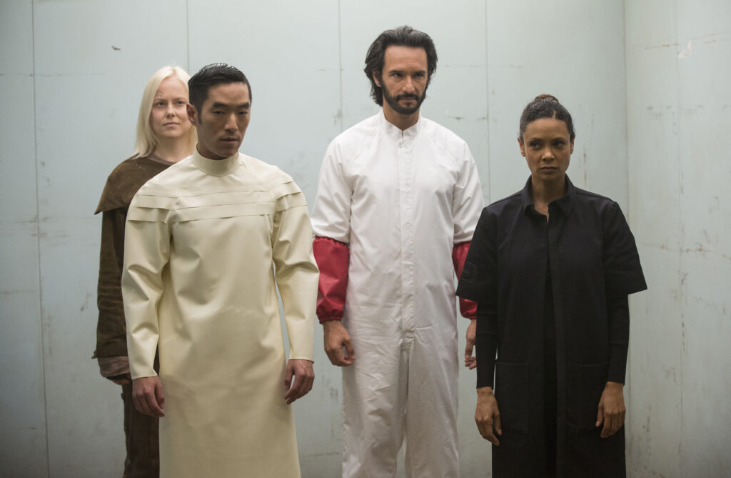 Escaping - Westworld Season 1 Episode 10