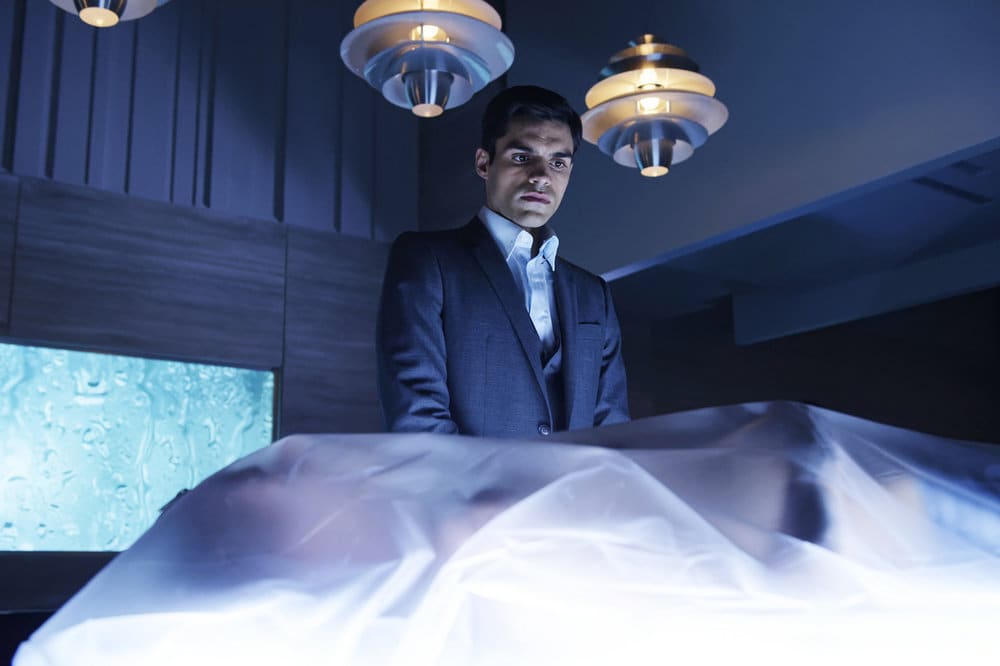 Body Snatcher - Incorporated Season 1 Episode 6