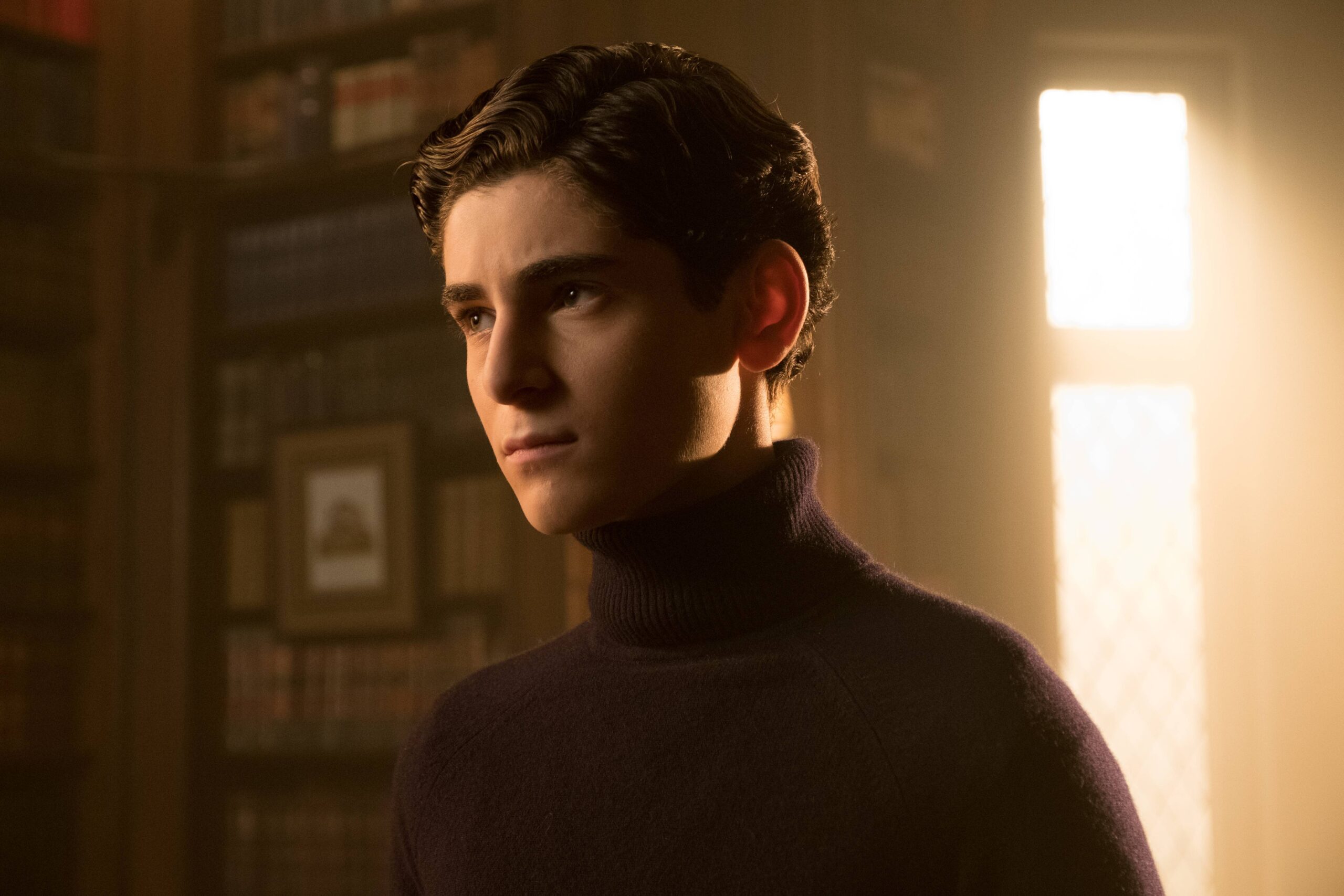 Fashion Sense - Gotham Season 3 Episode 13