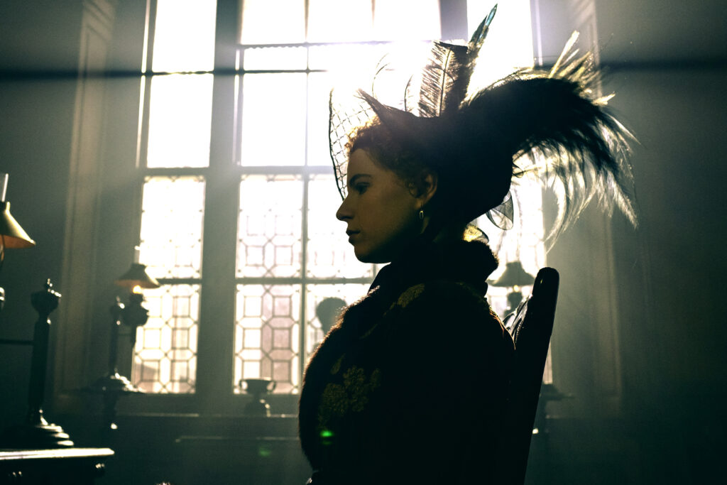 Lorna Bow Appears - Taboo Season 1 Episode 2