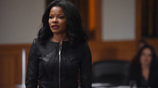 Queen of Fashion - Lethal Weapon Season 1 Episode 12