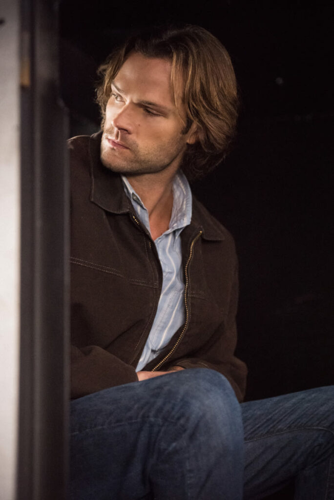 Sam waits in the vehicle - Supernatural Season 12 Episode 9