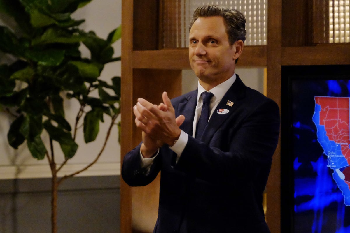 The New President Is... - Scandal Season 6 Episode 1