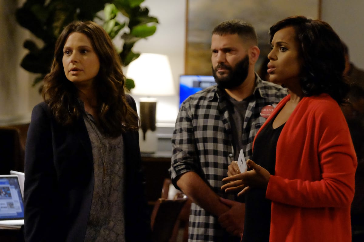 We Need a Bottle of Red! - Scandal Season 6 Episode 1