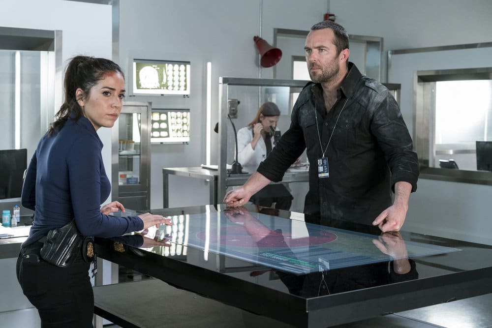 Zapata And Weller - Blindspot Season 2 Episode 10