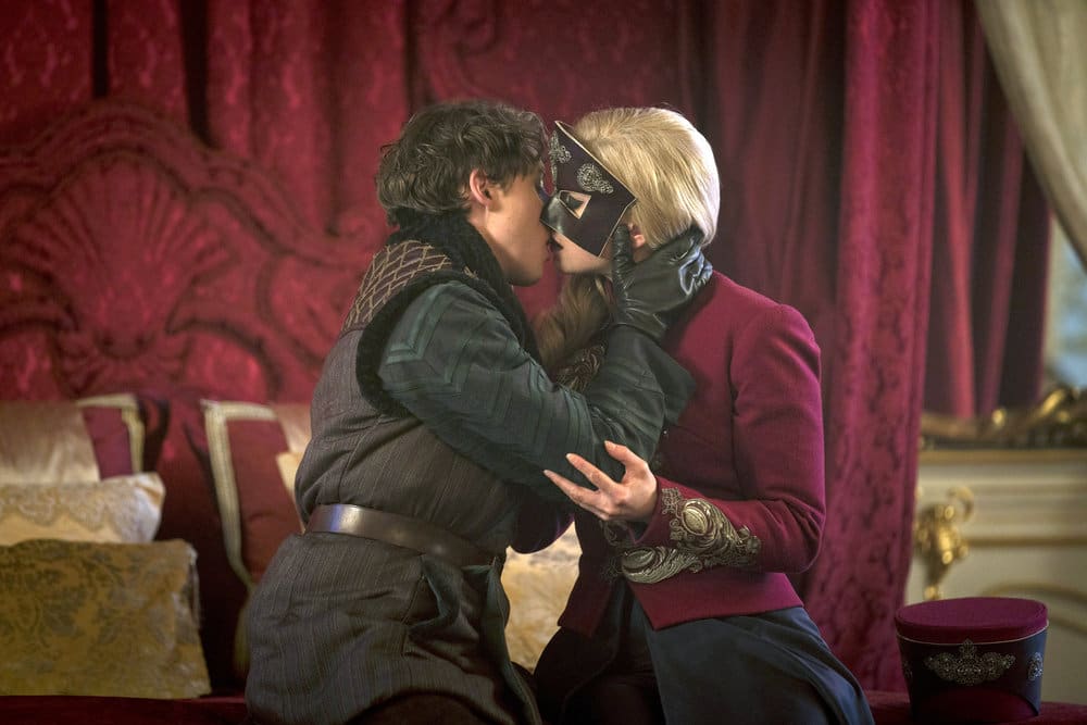 A Budding Romance - Emerald City Season 1 Episode 7