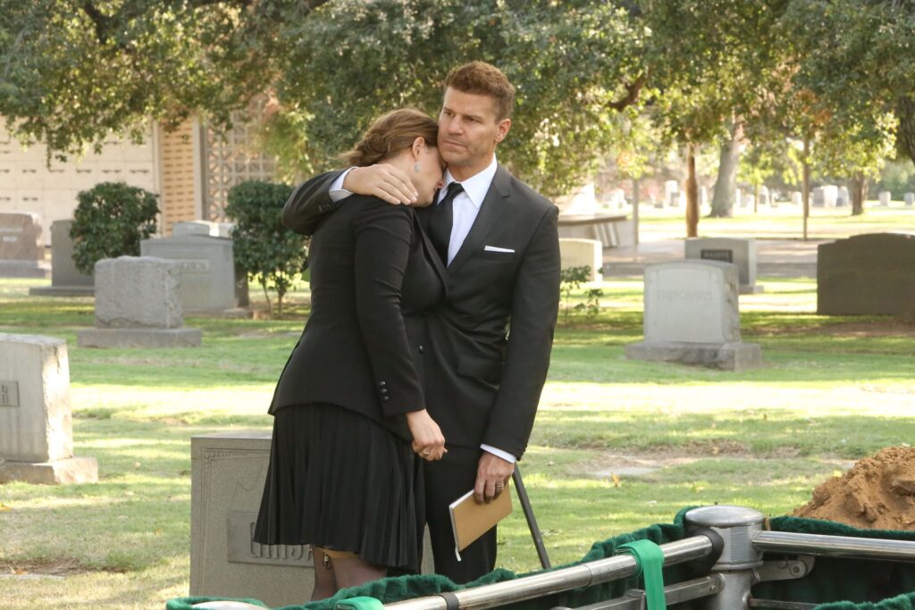 Booth Comforts Brennan - Bones Season 12 Episode 8