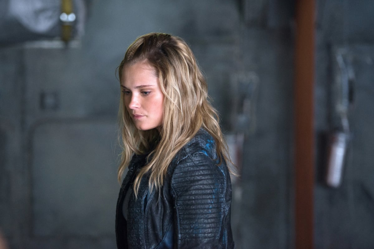 Clarke – The 100 Season 4 Episode 3