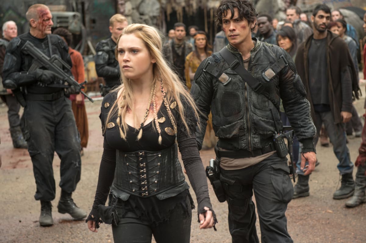 Clarke the Savior? - The 100 Season 4 Episode 1