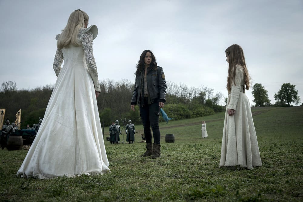 Dorothy Faces Glinda - Emerald City Season 1 Episode 10