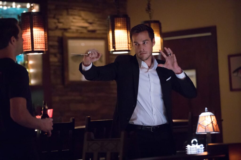 Fighting To The Death - The Vampire Diaries Season 8 Episode 13