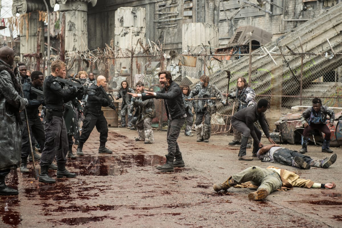 Keeping the Peace - The 100 Season 4 Episode 1