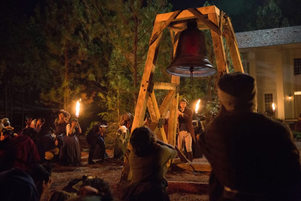 Ringing The Bell - The Vampire Diaries Season 8 Episode 12