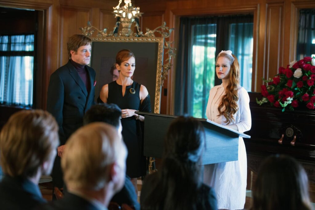 The Blossoms Brokenhearted - Riverdale Season 1 Episode 5
