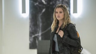 Clarke Arrives at the Lab – The 100 Season 4 Episode 7